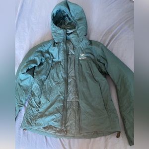 Arcteryx insulated mid layer jacket